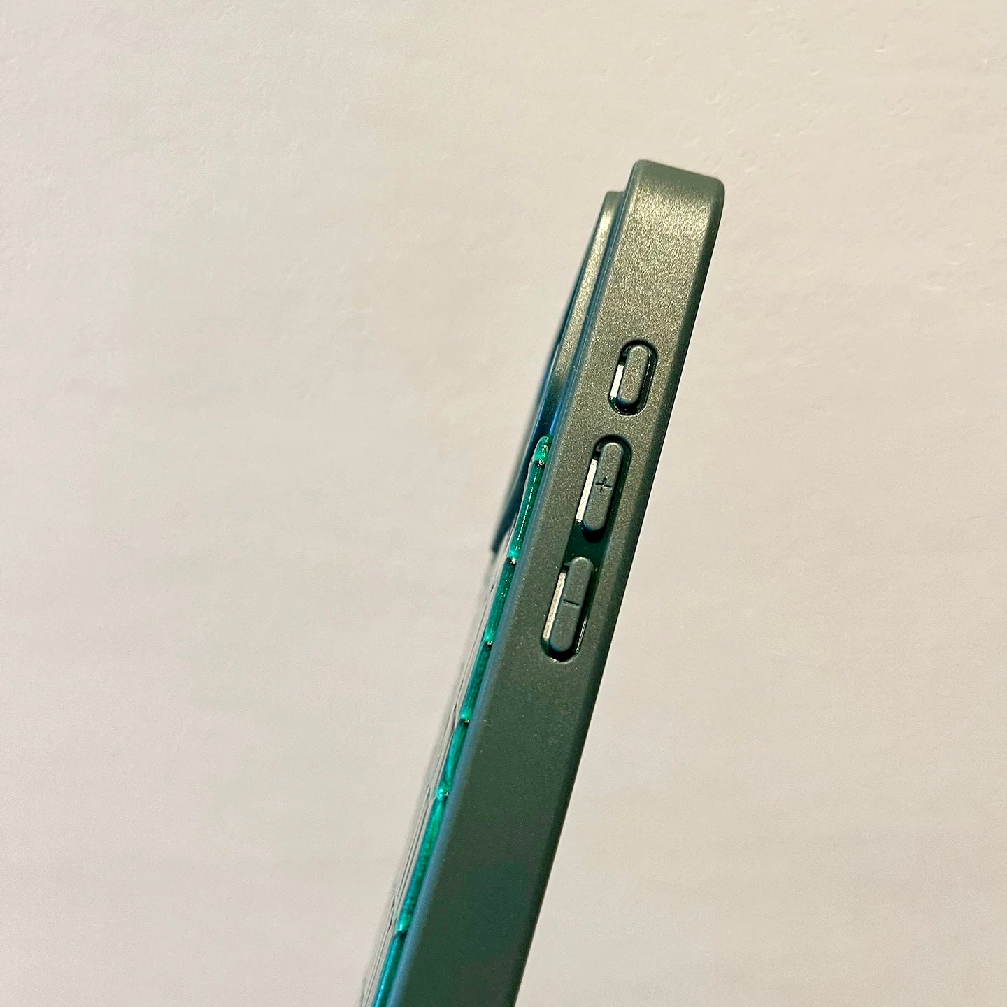 Luxusní obal na iPhone s texturou krokodýl