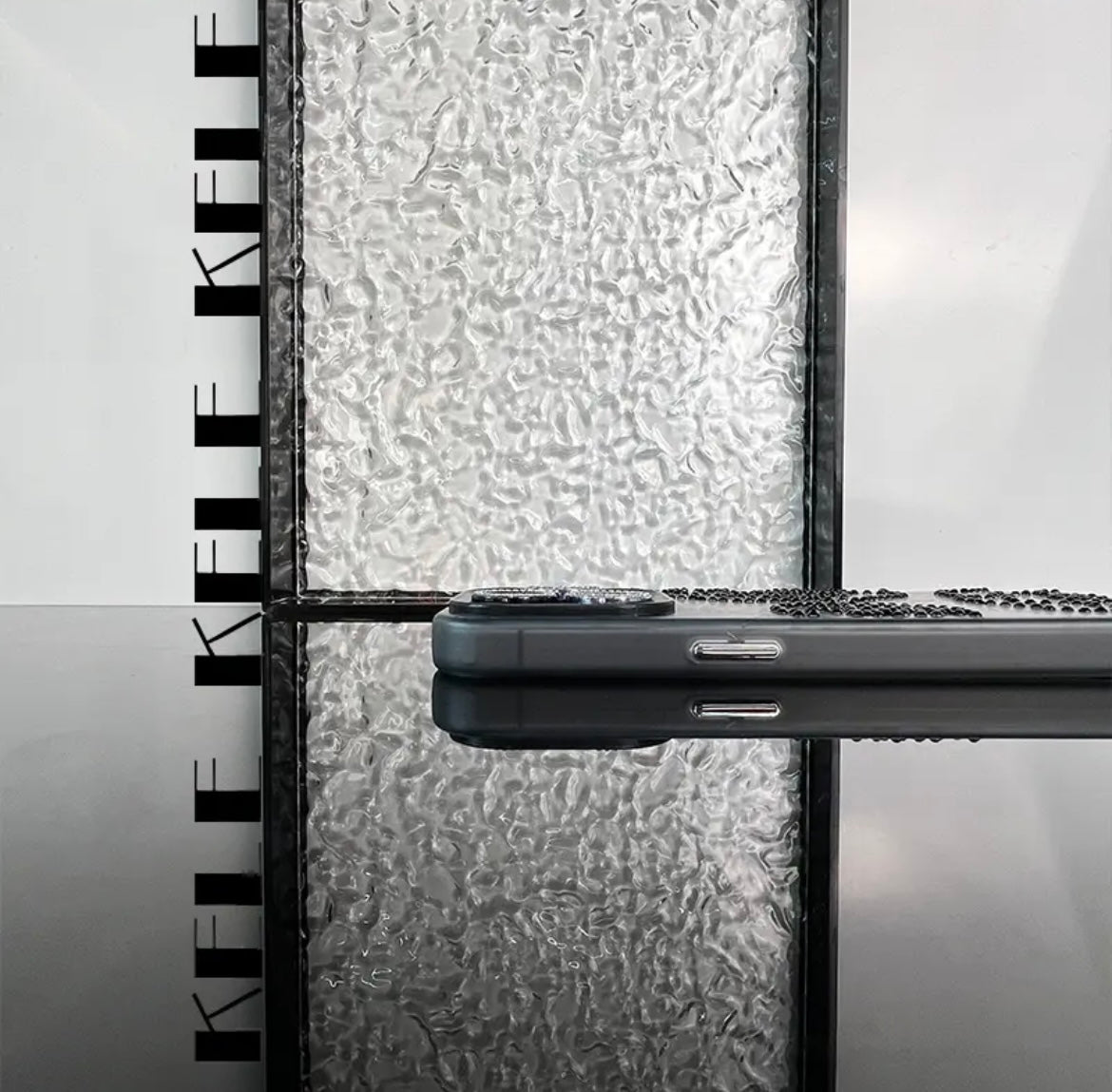 CAMELLIA-GEÏNSPIREERD IPHONE-HOESJE MET UNIEK ONTWERP