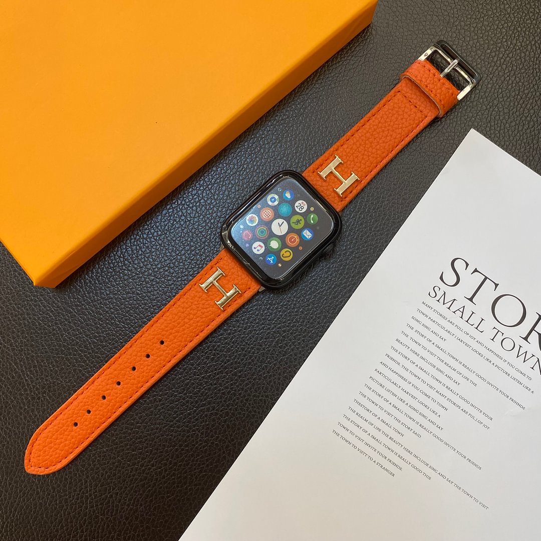 Originální kožený řemínek Apple Watch