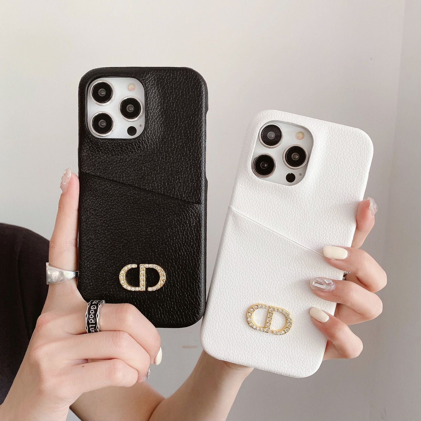 Custodia per iPhone in pelle alla moda