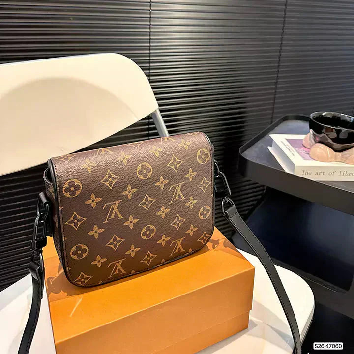 Geantă de lux Model monogramă din piele de înaltă calitate