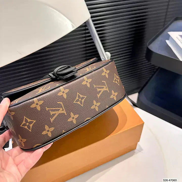 Geantă de lux Model monogramă din piele de înaltă calitate