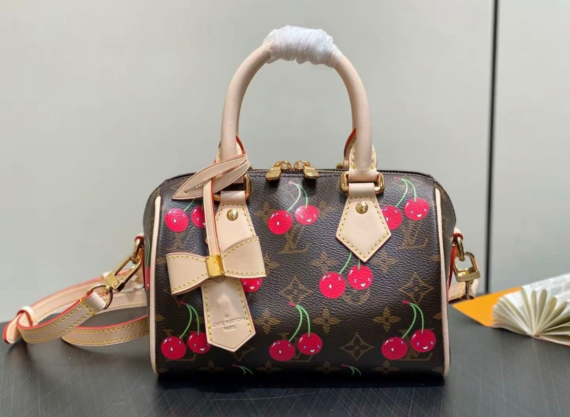 🌟 L-kirsebærnøglering: Sød + Luksus, alt i ét 🍒✨