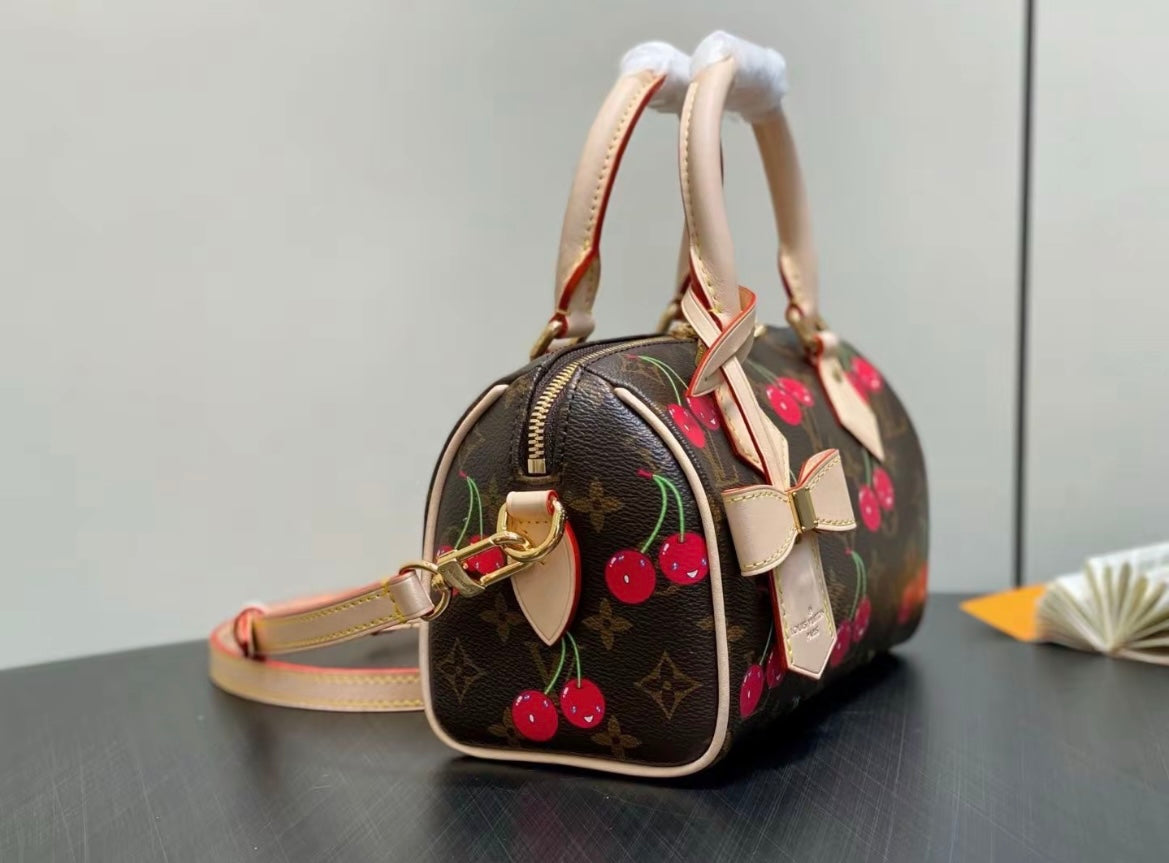 🌟 L-kirsebærnøglering: Sød + Luksus, alt i ét 🍒✨