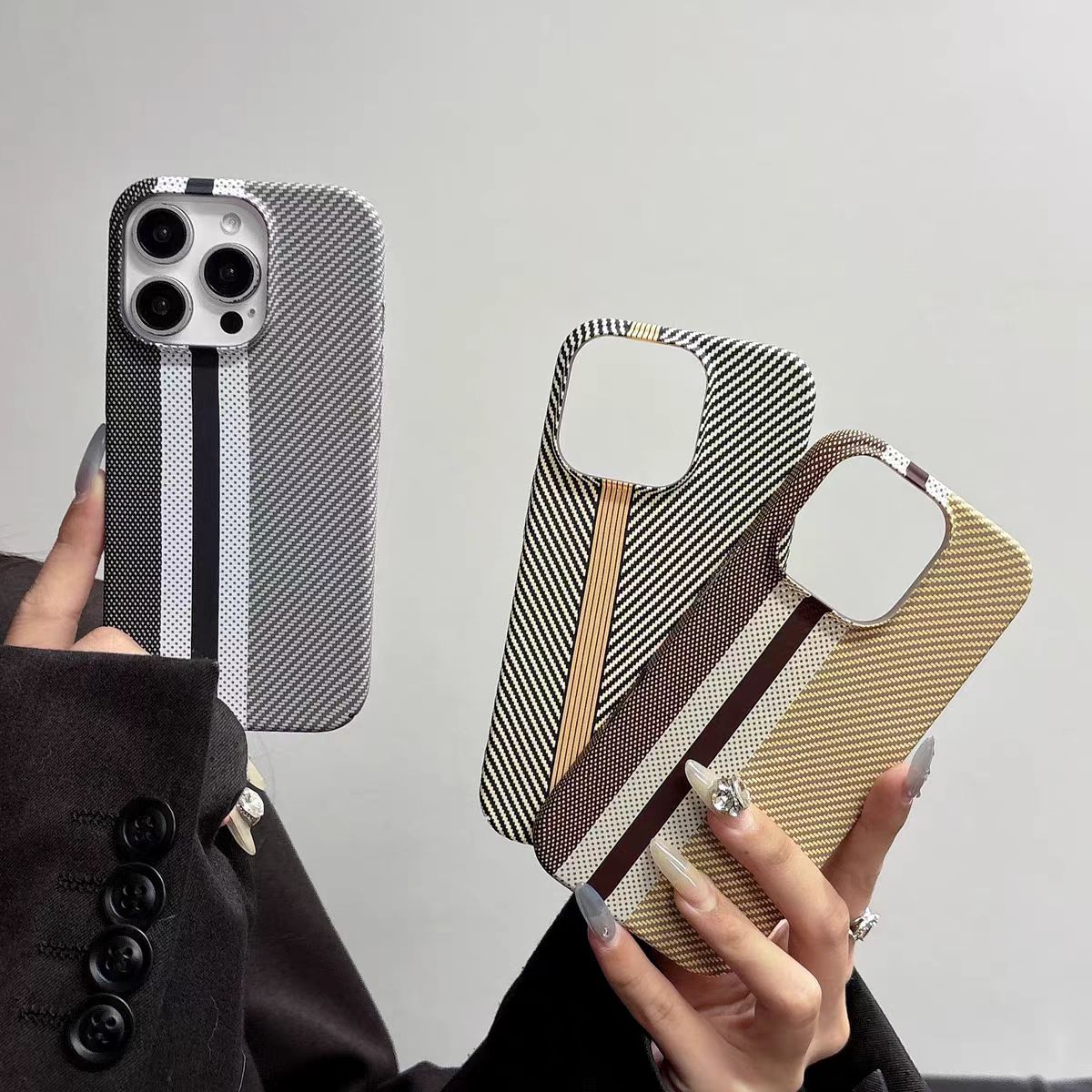 Minimalist Color-Block Carbon Fiber Pattern Phone Case