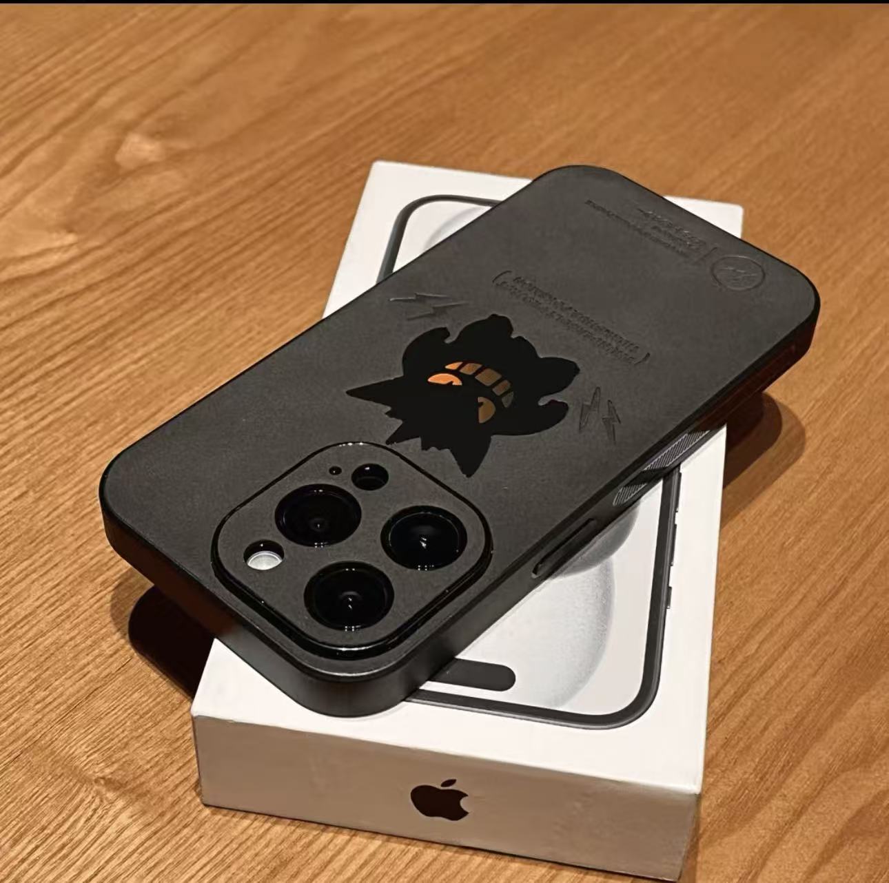 Modische Cartoon-coole Laser-Gengar-iPhone-Hülle