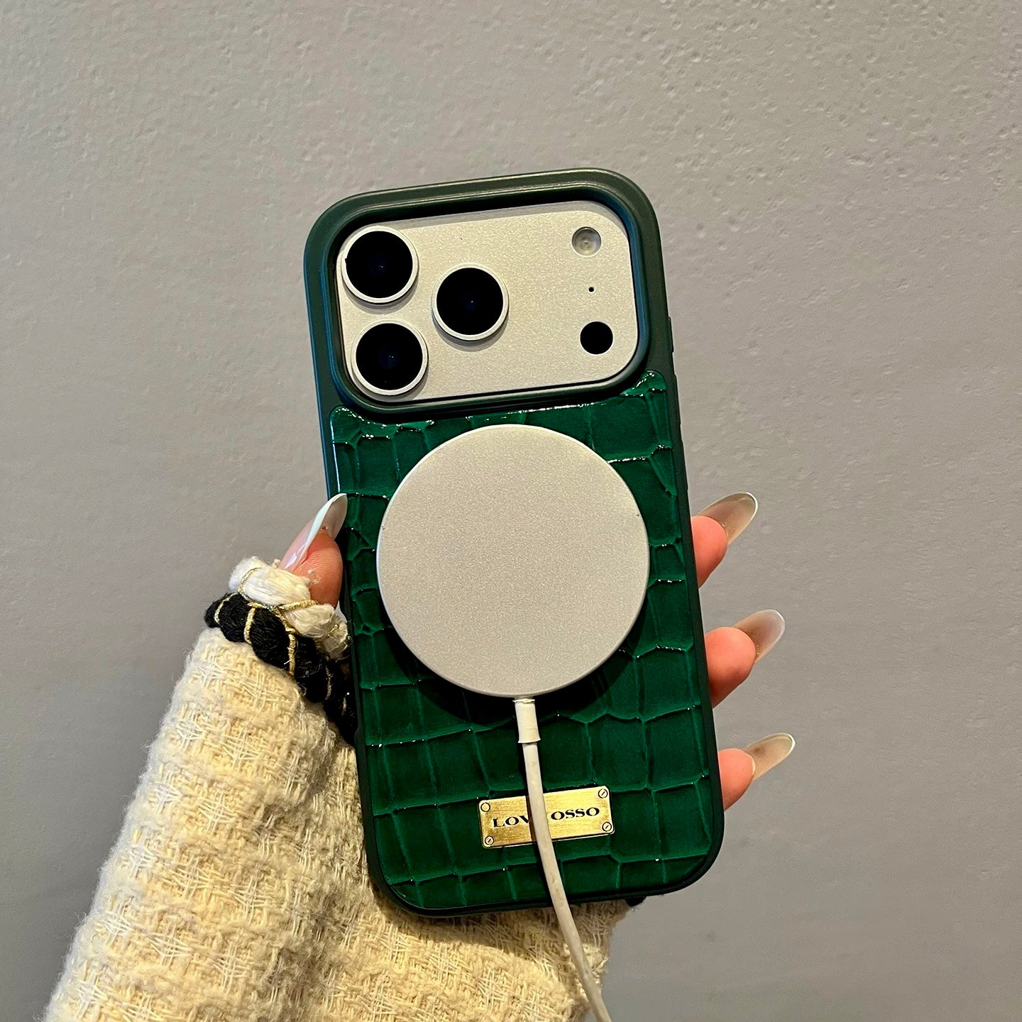 Custodia per iPhone di lusso con texture coccodrillo