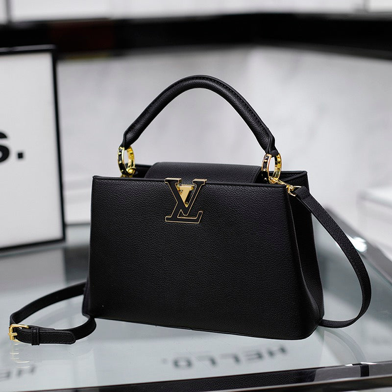 Borsa dal temperamento elegante e alla moda