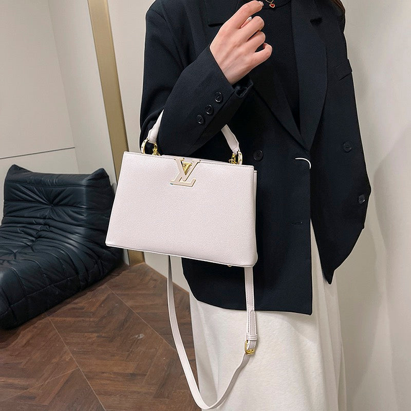 Borsa dal temperamento elegante e alla moda