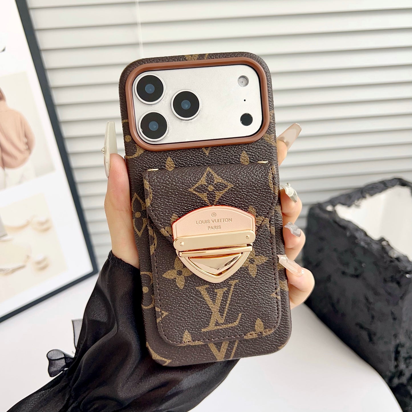 Luxusní crossbody pouzdro na iPhone s kapsou na kartu & Odnímatelný popruh