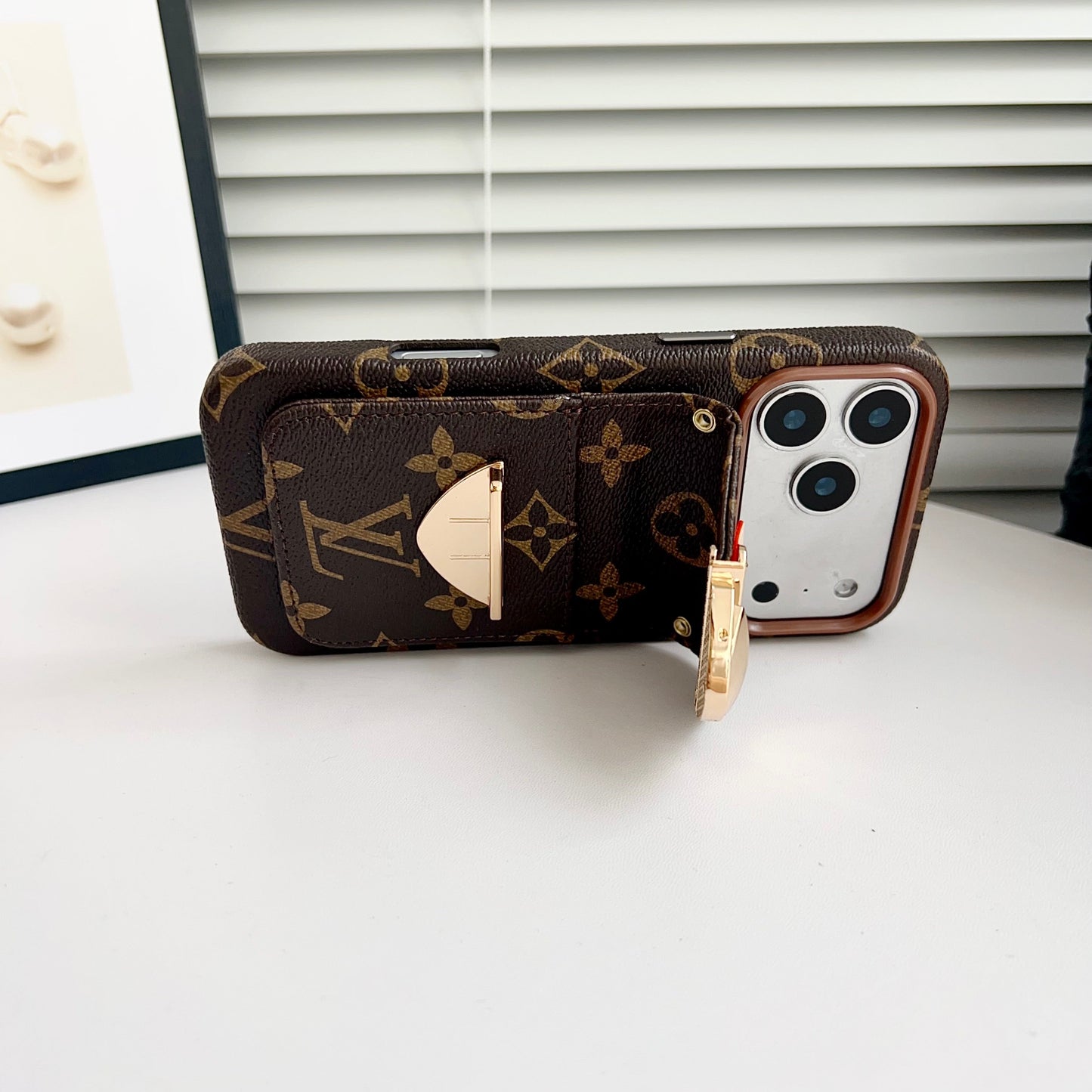 Luxusní crossbody pouzdro na iPhone s kapsou na kartu & Odnímatelný popruh