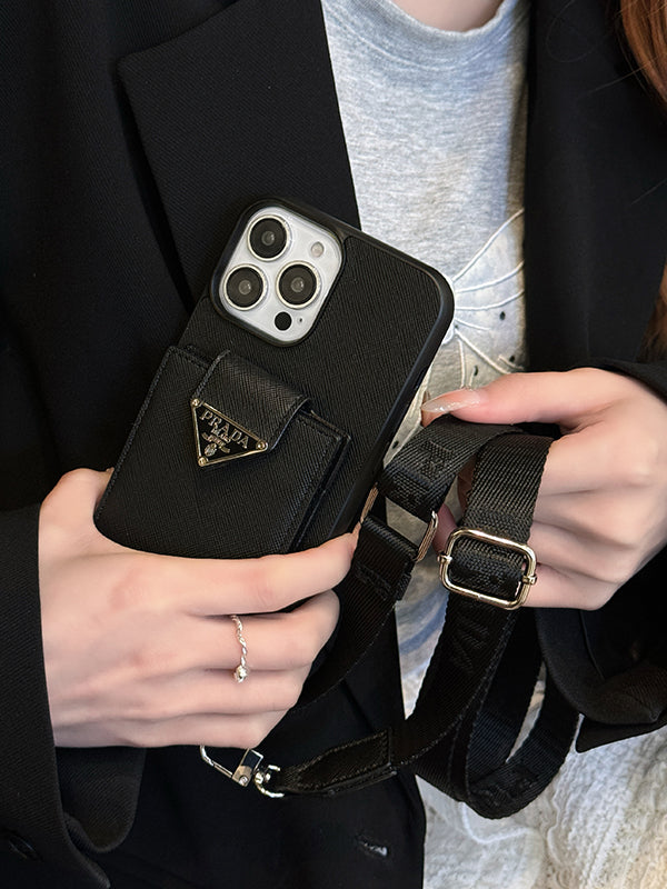 Luxuriöse iPhone-Hülle aus Leder zum Umhängen