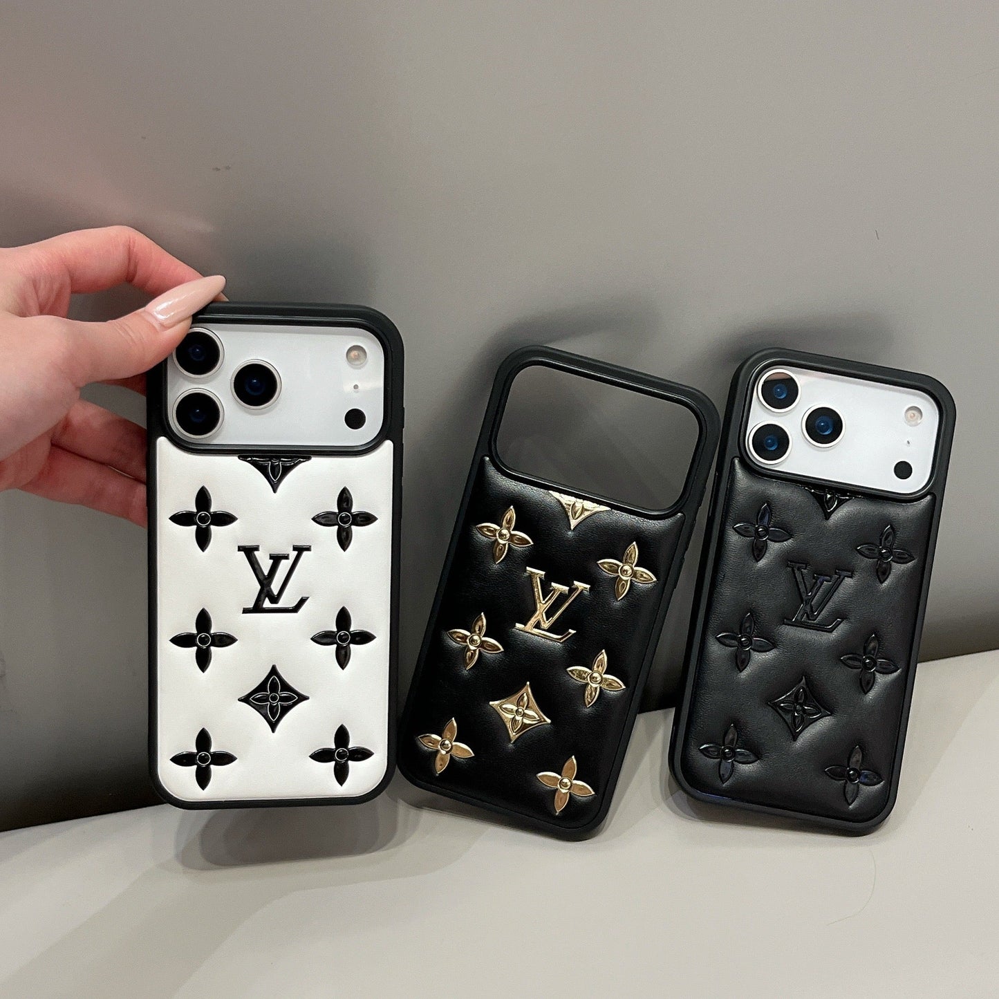 럭셔리 3D 양각 디자이너 iPhone 케이스