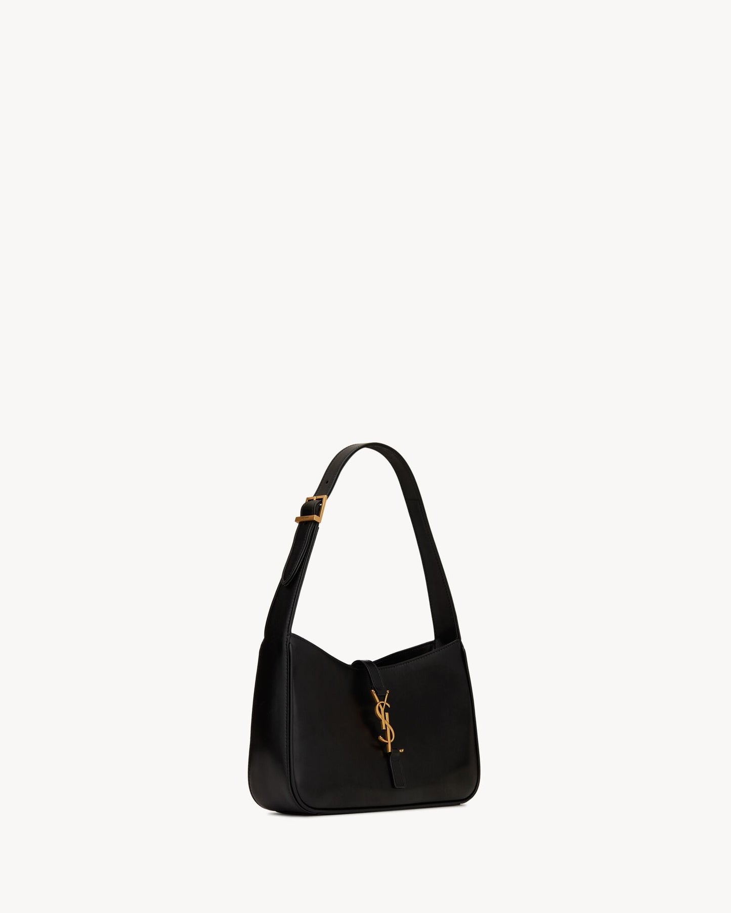 Saint Laurent Le 5 à 7 Hobo aus Lackleder – Burgunder Eleganz