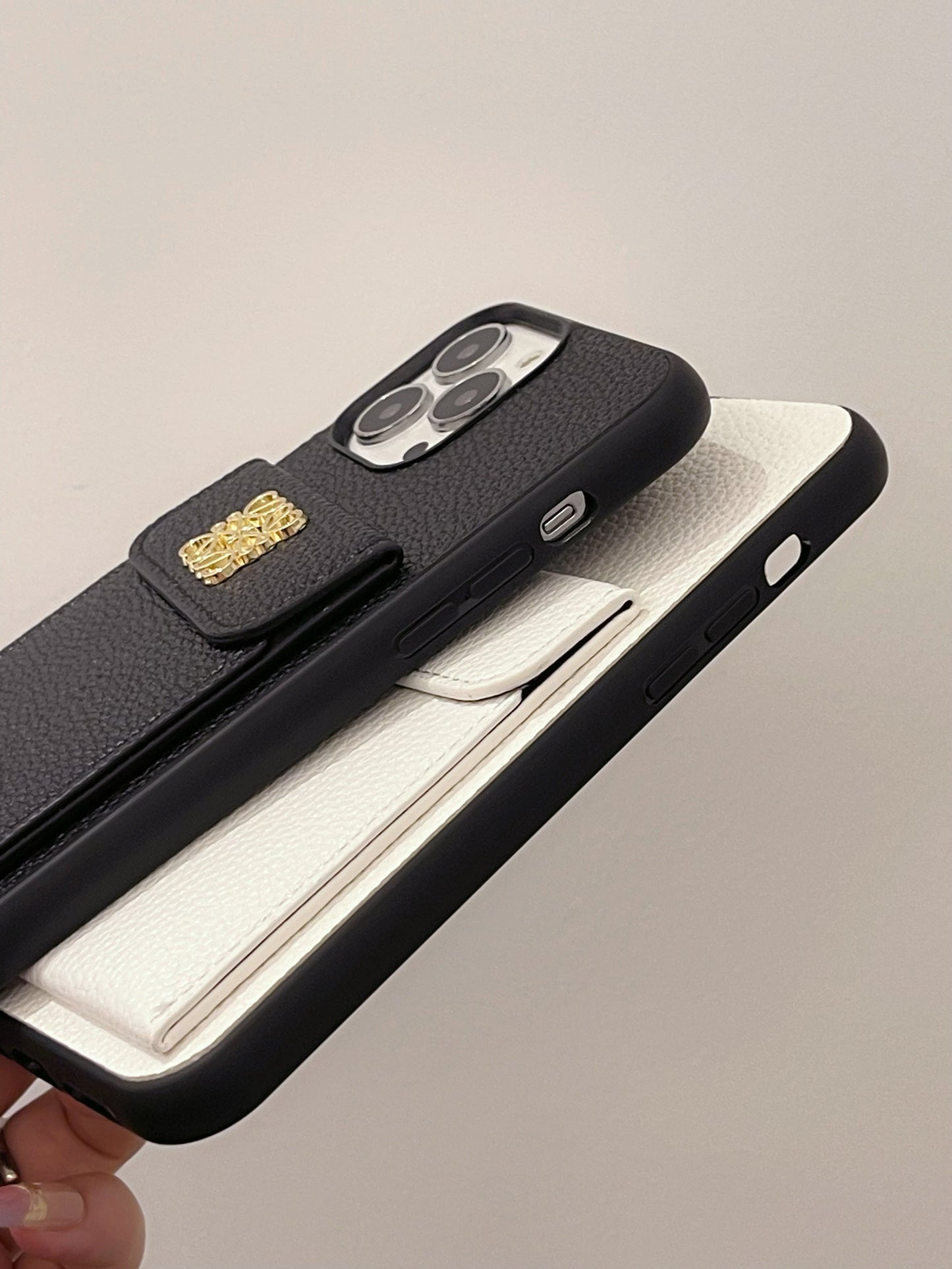 Luxusní pouzdro na iPhone s držákem karty Black-QBK240603