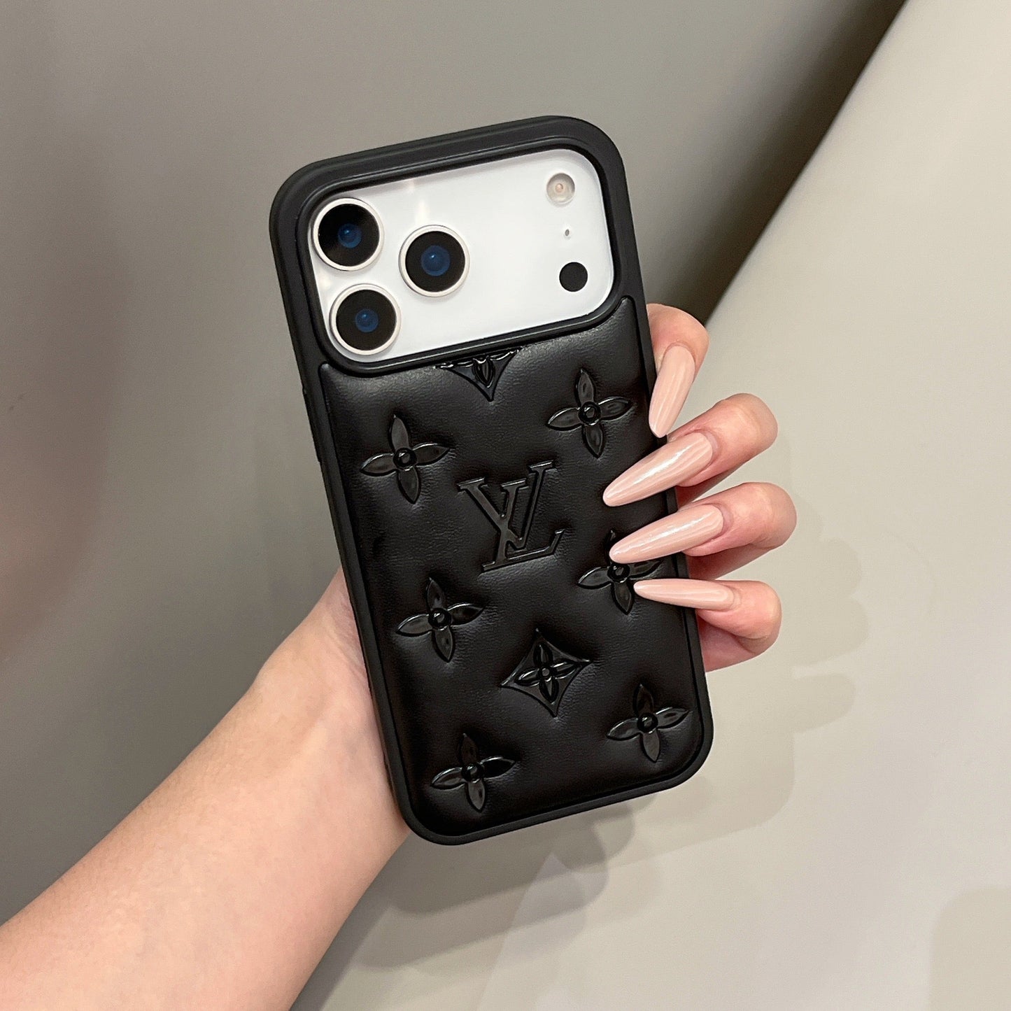 럭셔리 3D 양각 디자이너 iPhone 케이스