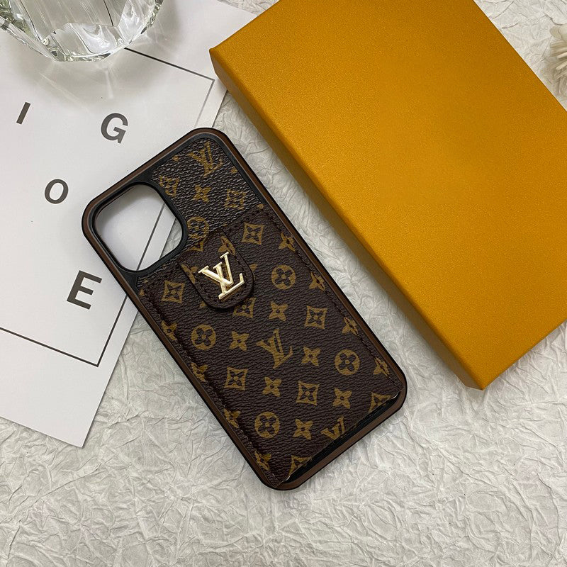 Luxuriöse iPhone-Hülle mit Kartenetui