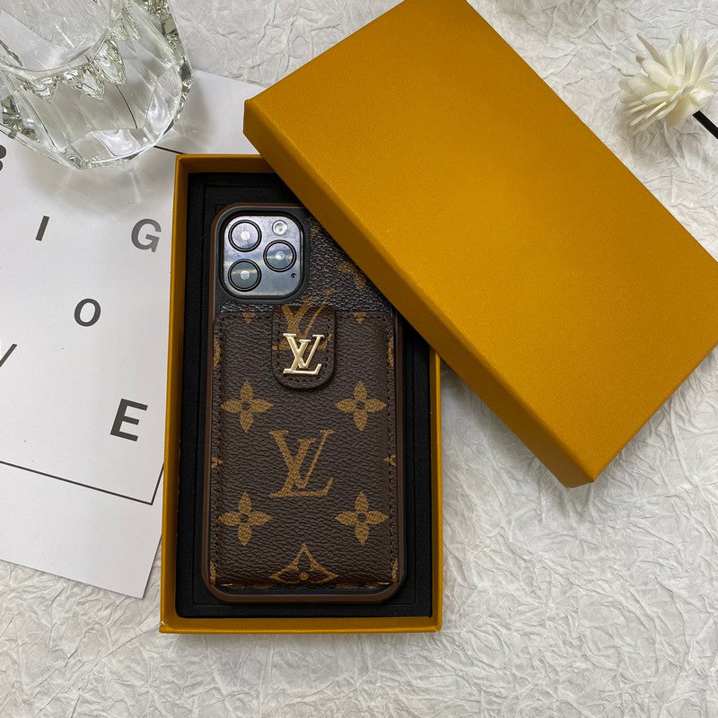 Luxuriöse iPhone-Hülle mit Kartenetui