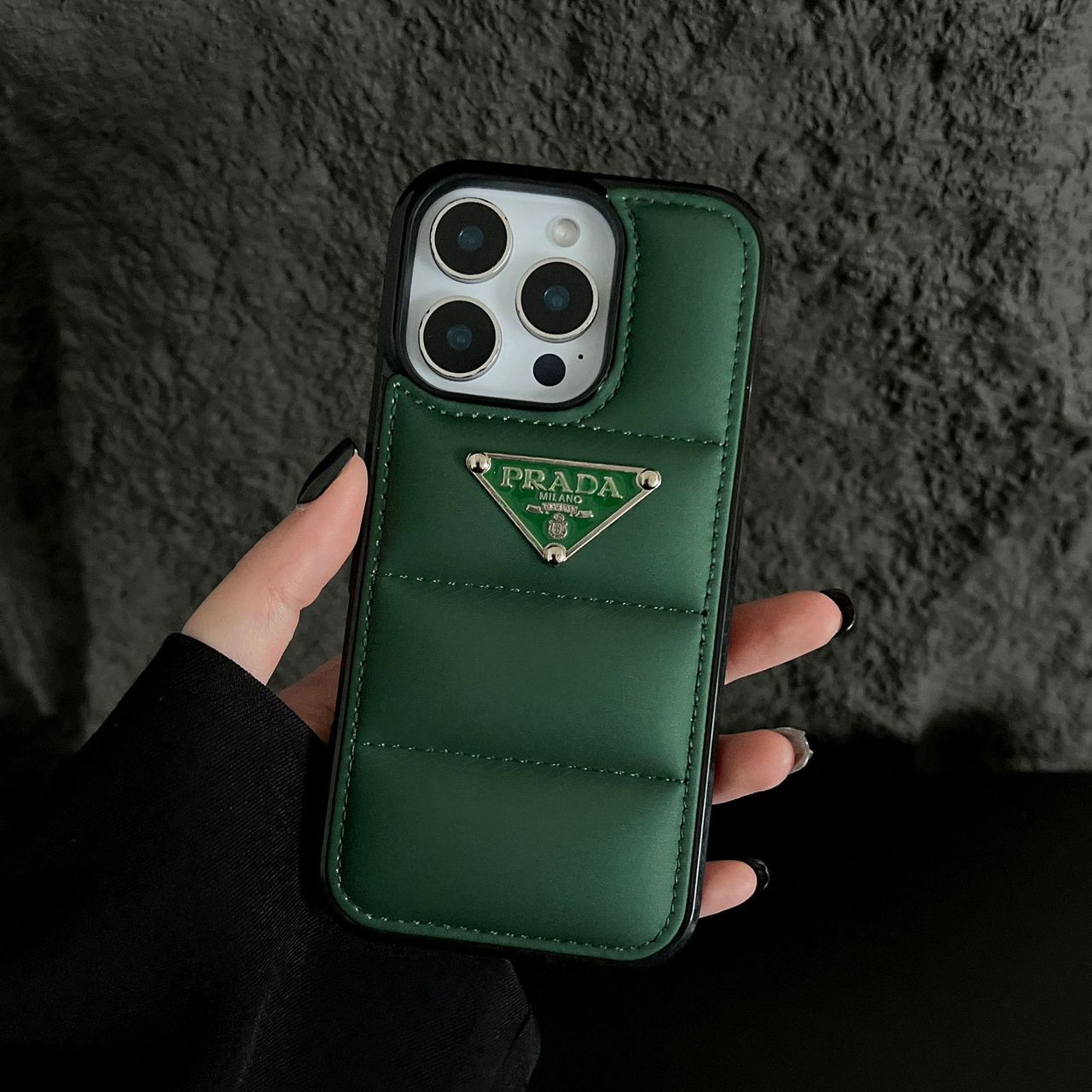 Luxuriöse moderne Handyhülle für iPhone 17/16/15/14