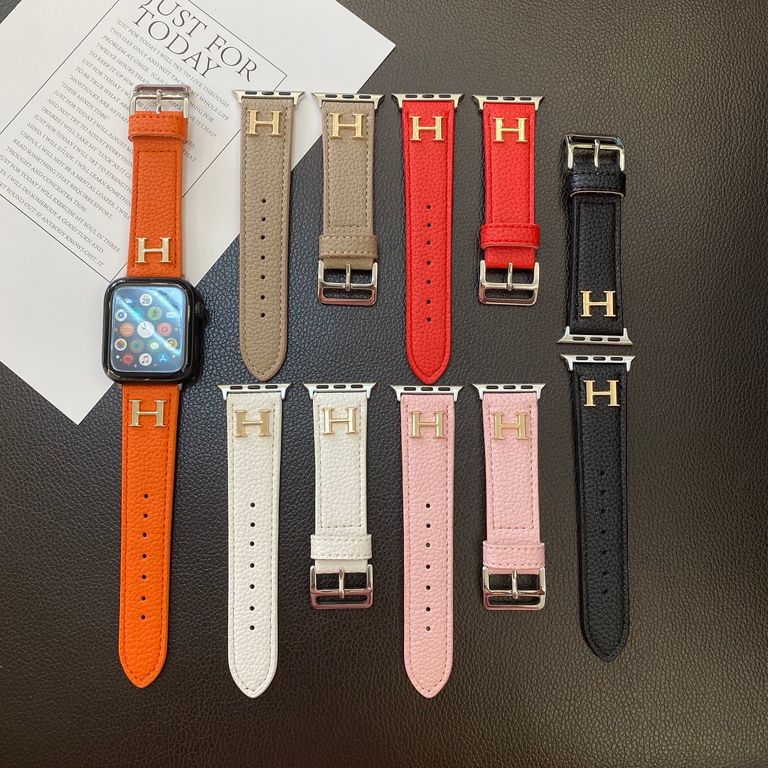 Originální kožený řemínek Apple Watch