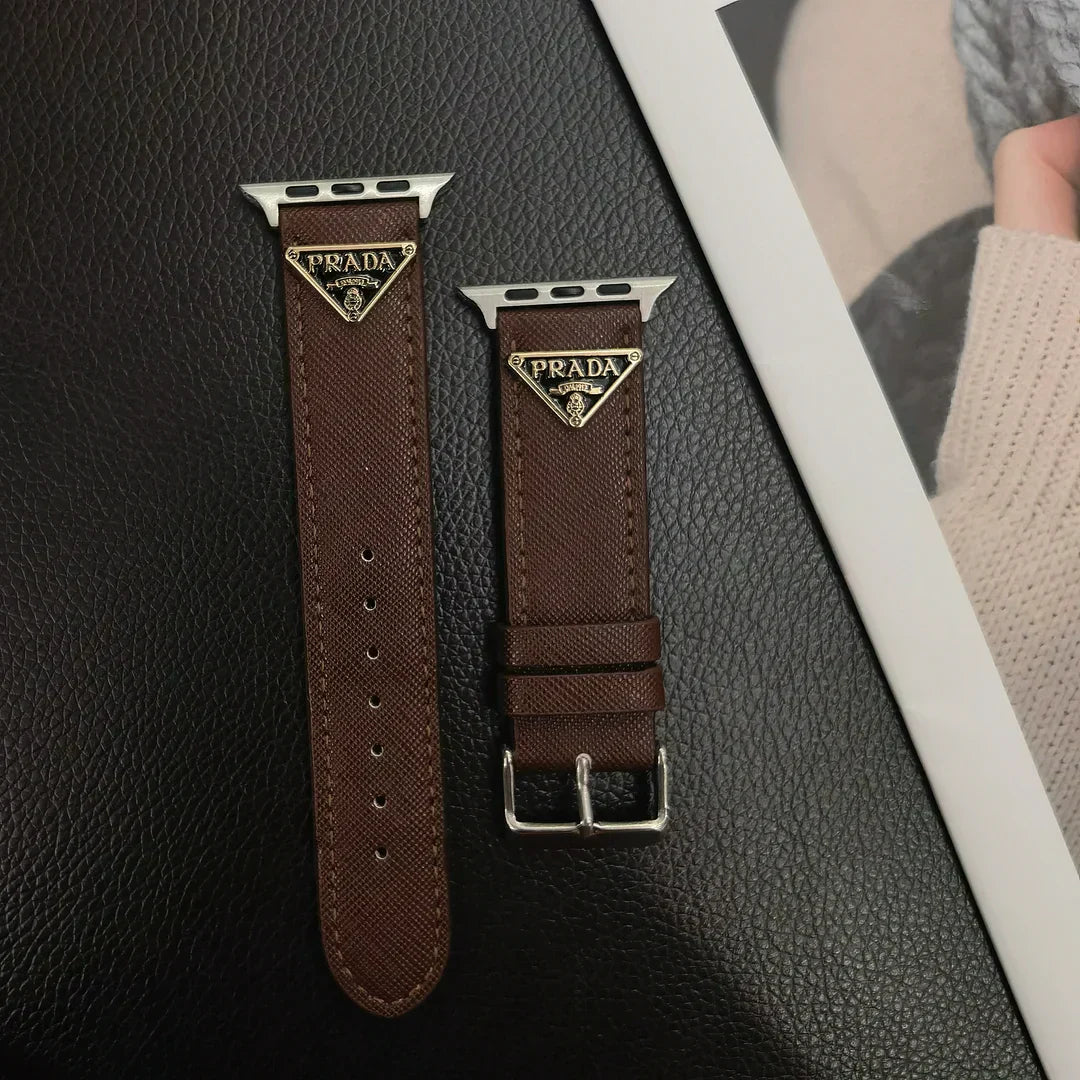 Kožený pásek na Apple Watch s dvojitým trojúhelníkovým monogramem