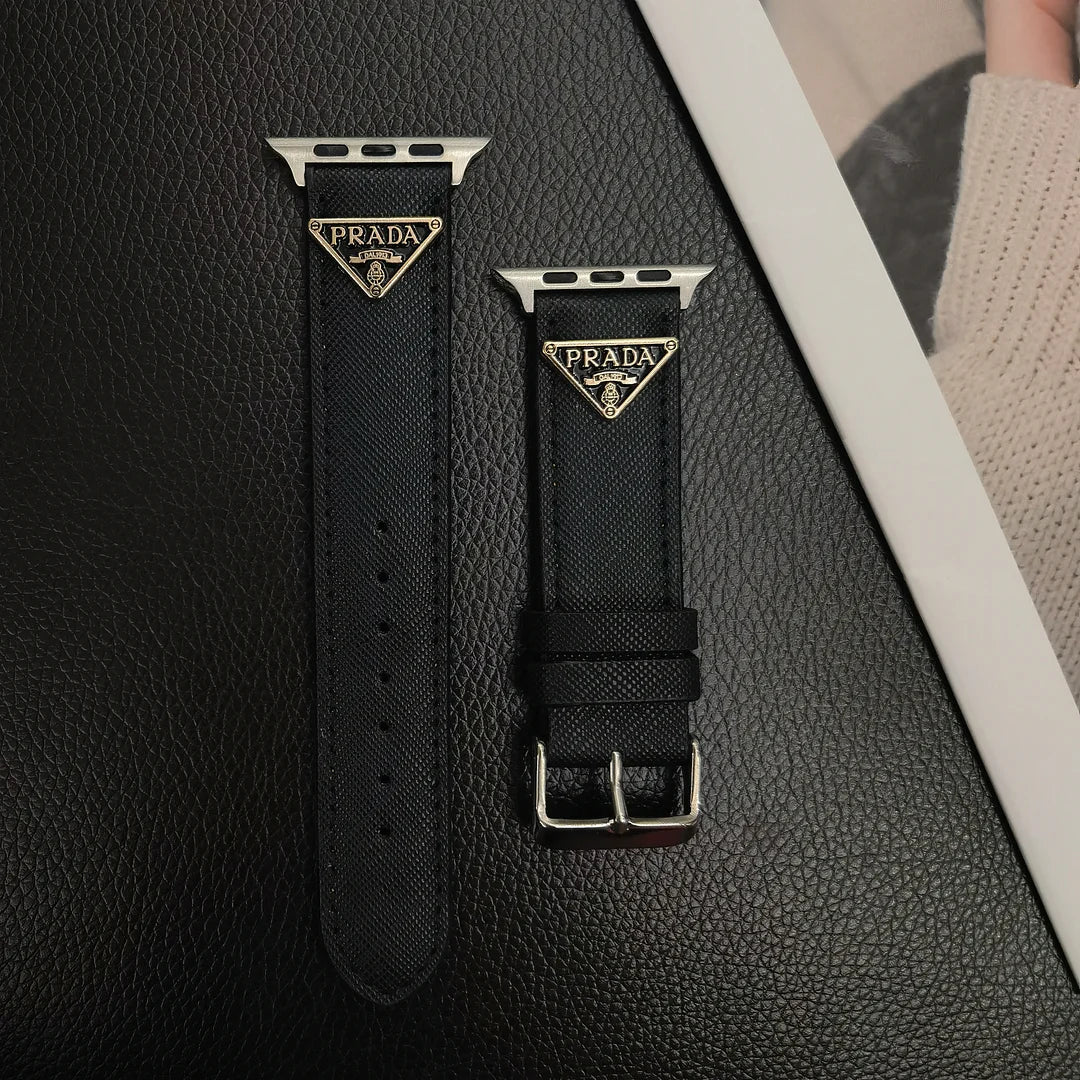 Kožený pásek na Apple Watch s dvojitým trojúhelníkovým monogramem