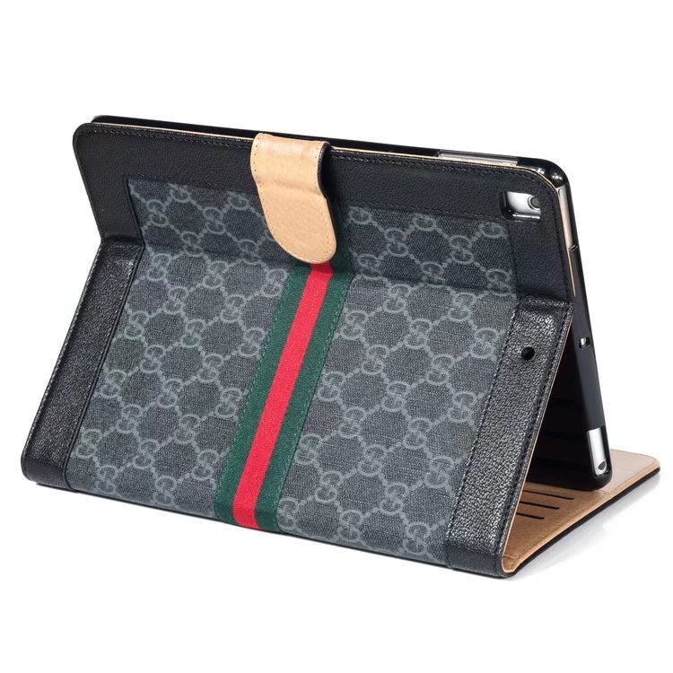 Luxusní pouzdro na iPad s držákem na karty