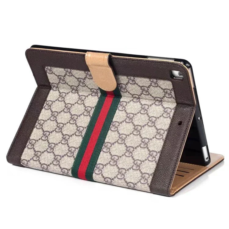 Luxusní pouzdro na iPad s držákem na karty