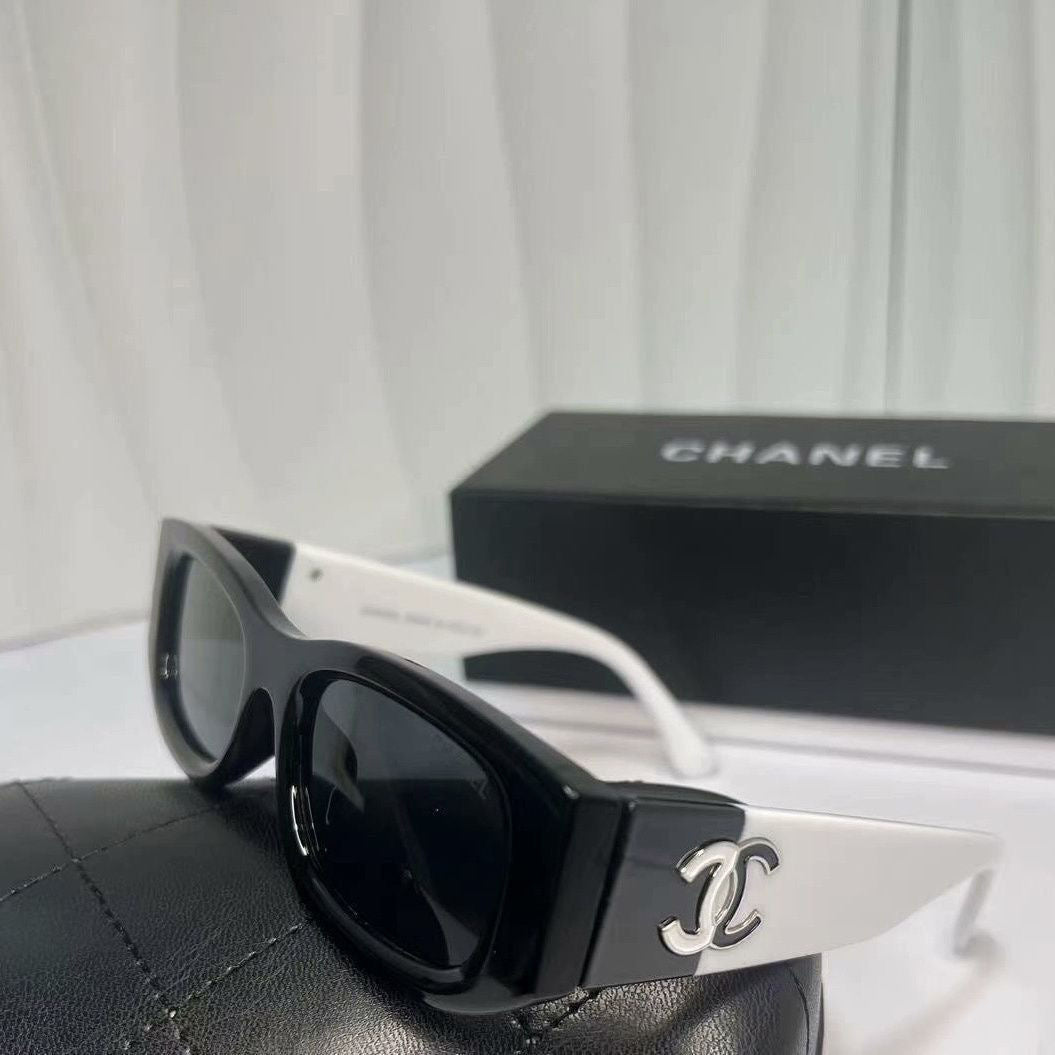 Dernières lunettes de soleil tendance