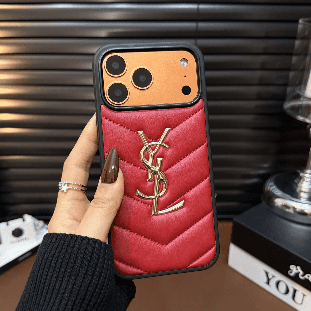 Custodia per iPhone in pelle trapuntata di lusso: custodia protettiva sottile antiurto
