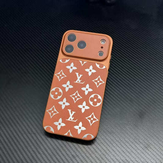 Luxe lederen telefoonhoes met monogrampatroon en volledige camerabescherming