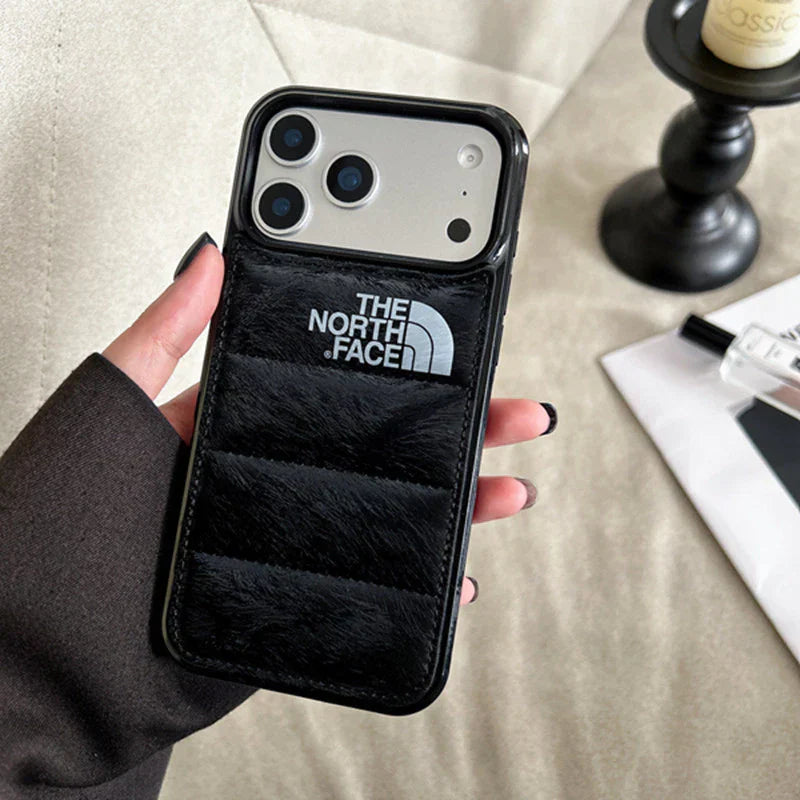 Custodia per iPhone in pelle scamosciata North Puffer